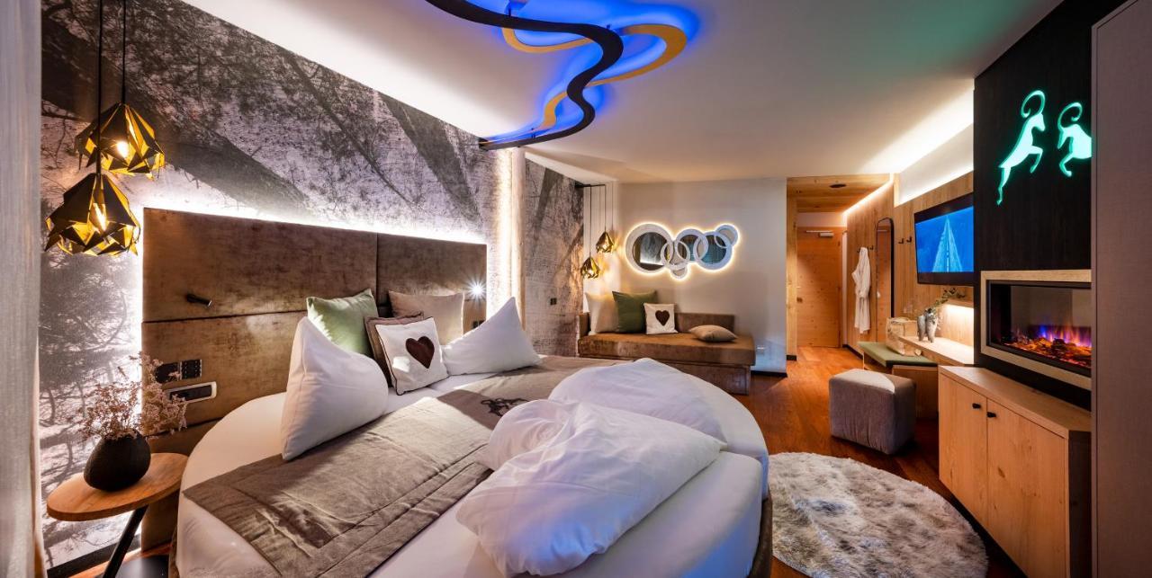 קאסטלרוטו Abinea Dolomiti Romantic Spa מראה חיצוני תמונה